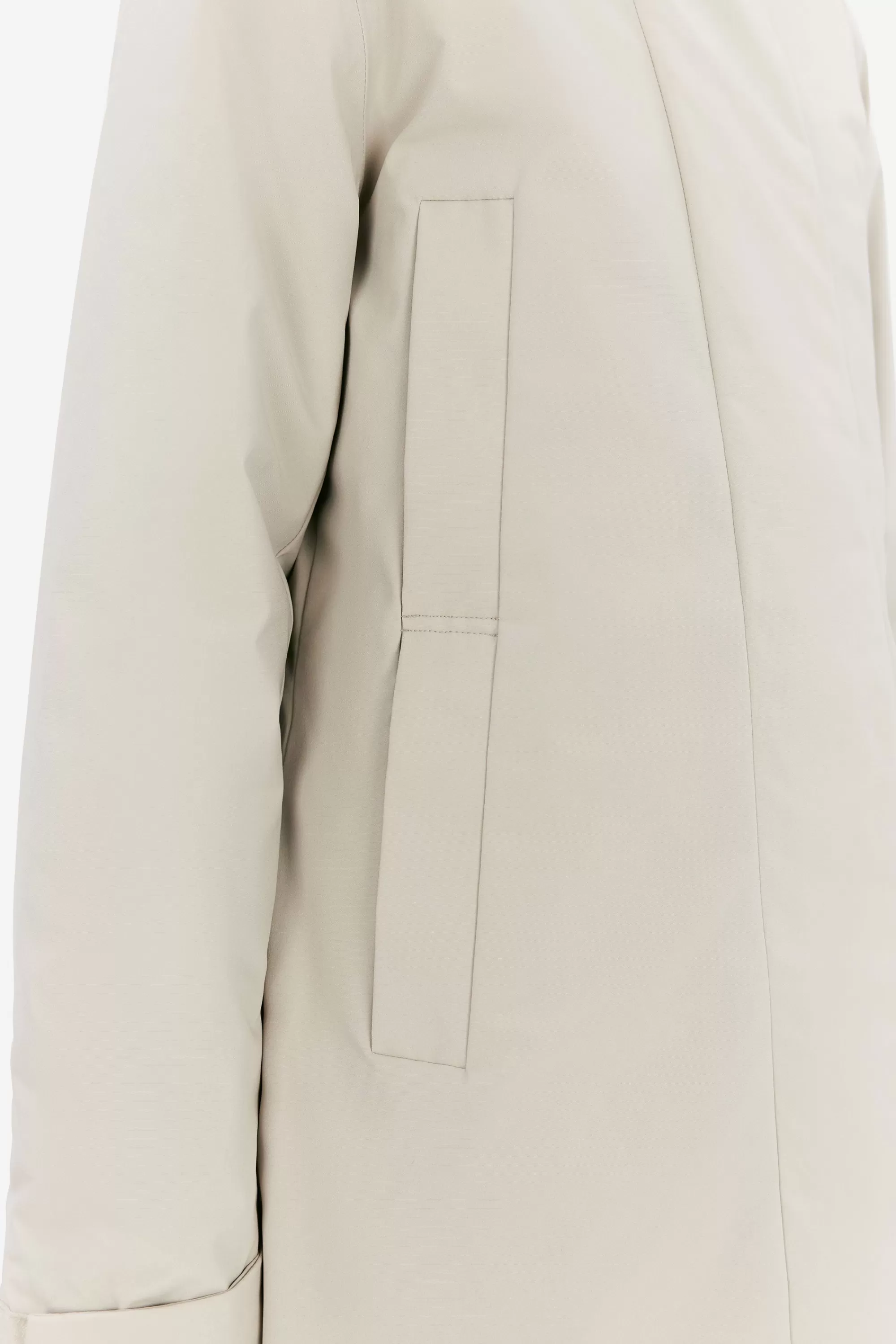 eline_oyster_3.webp Fashion Eline Jackor