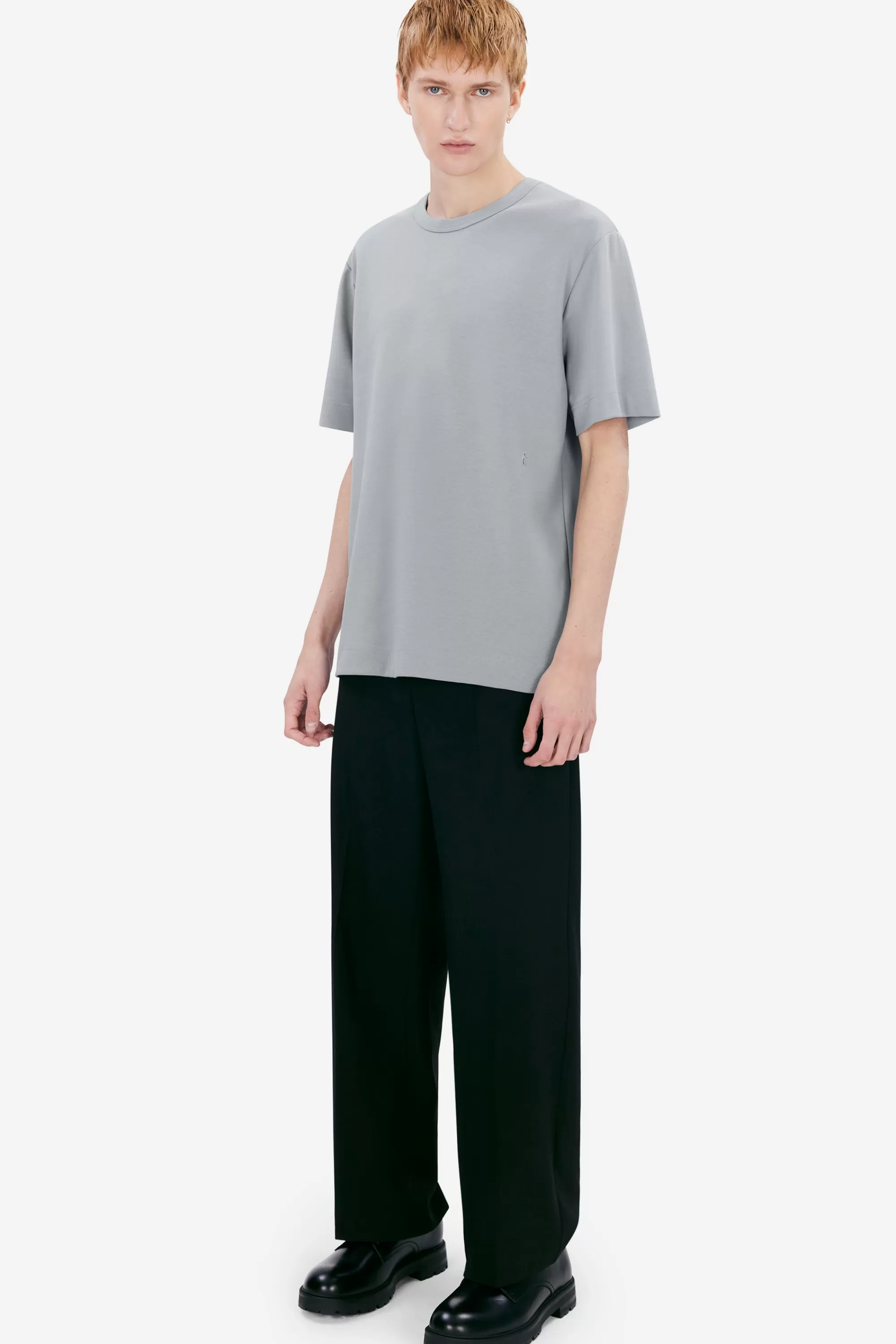 hadar_barely_blue_4.webp Shop Hadar barely blue T-Shirts