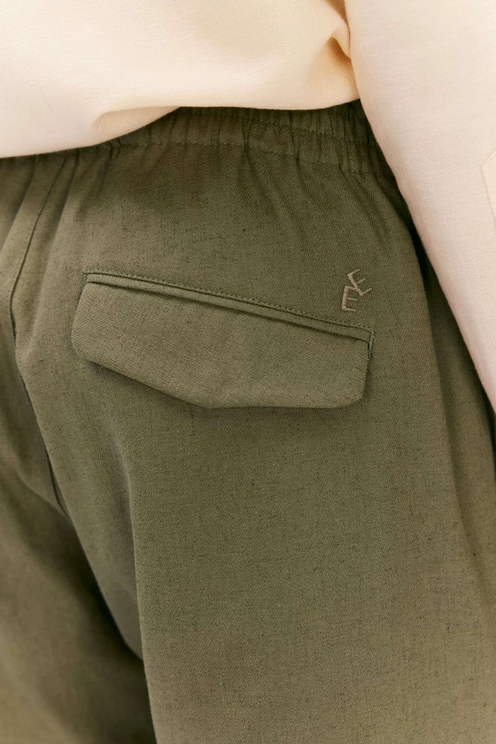 johanson_linen_olive_5.webp Shop Johanson Linen olive Byxor