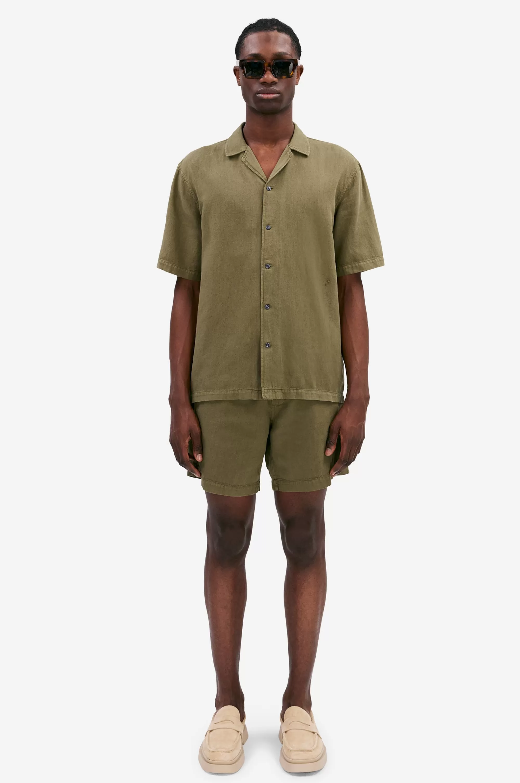kilian_martini_olive_4.webp Fashion Kilian martini olive Skjortor