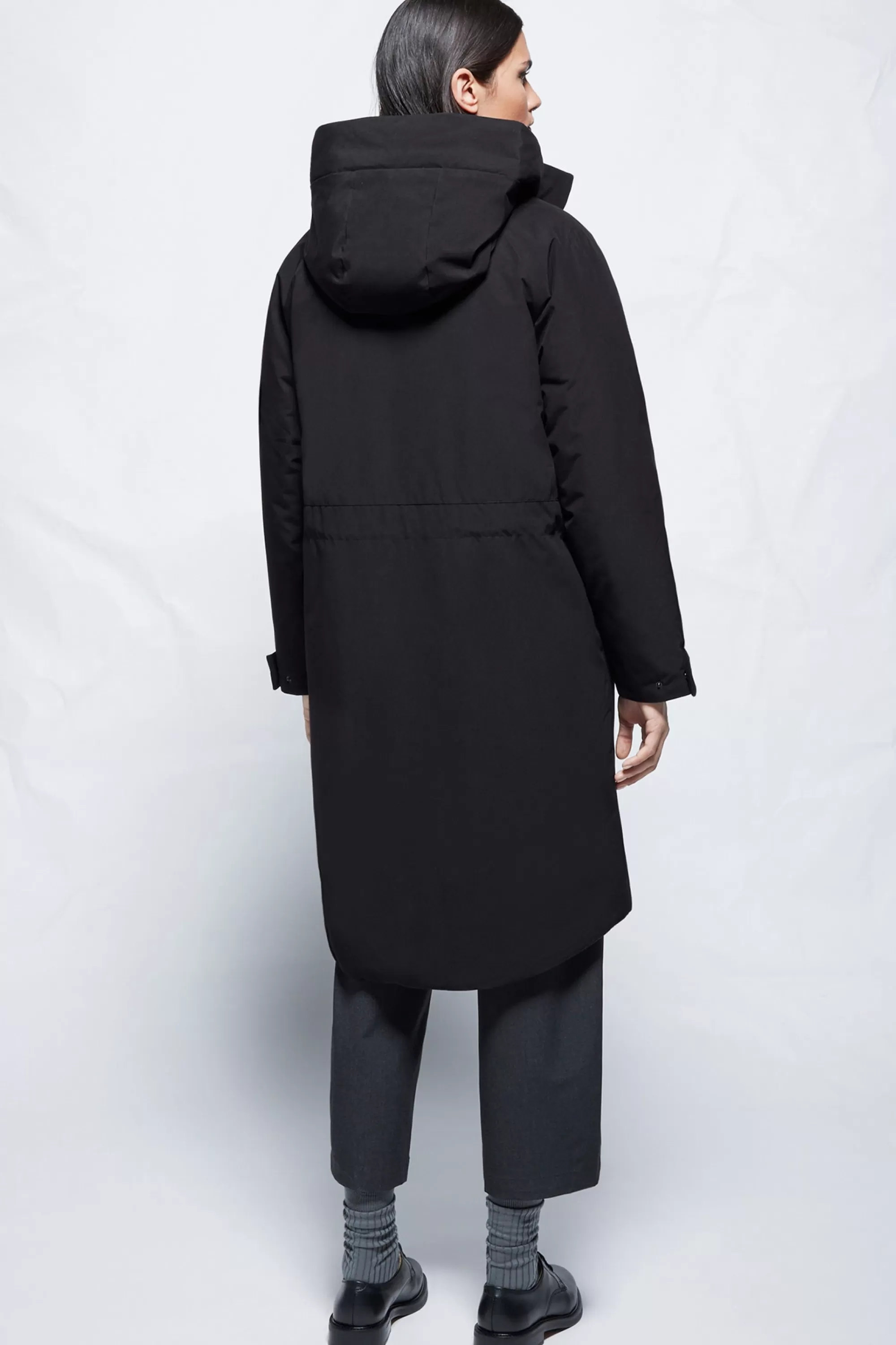 leonida_black_5.webp Hot Leonida Jackor