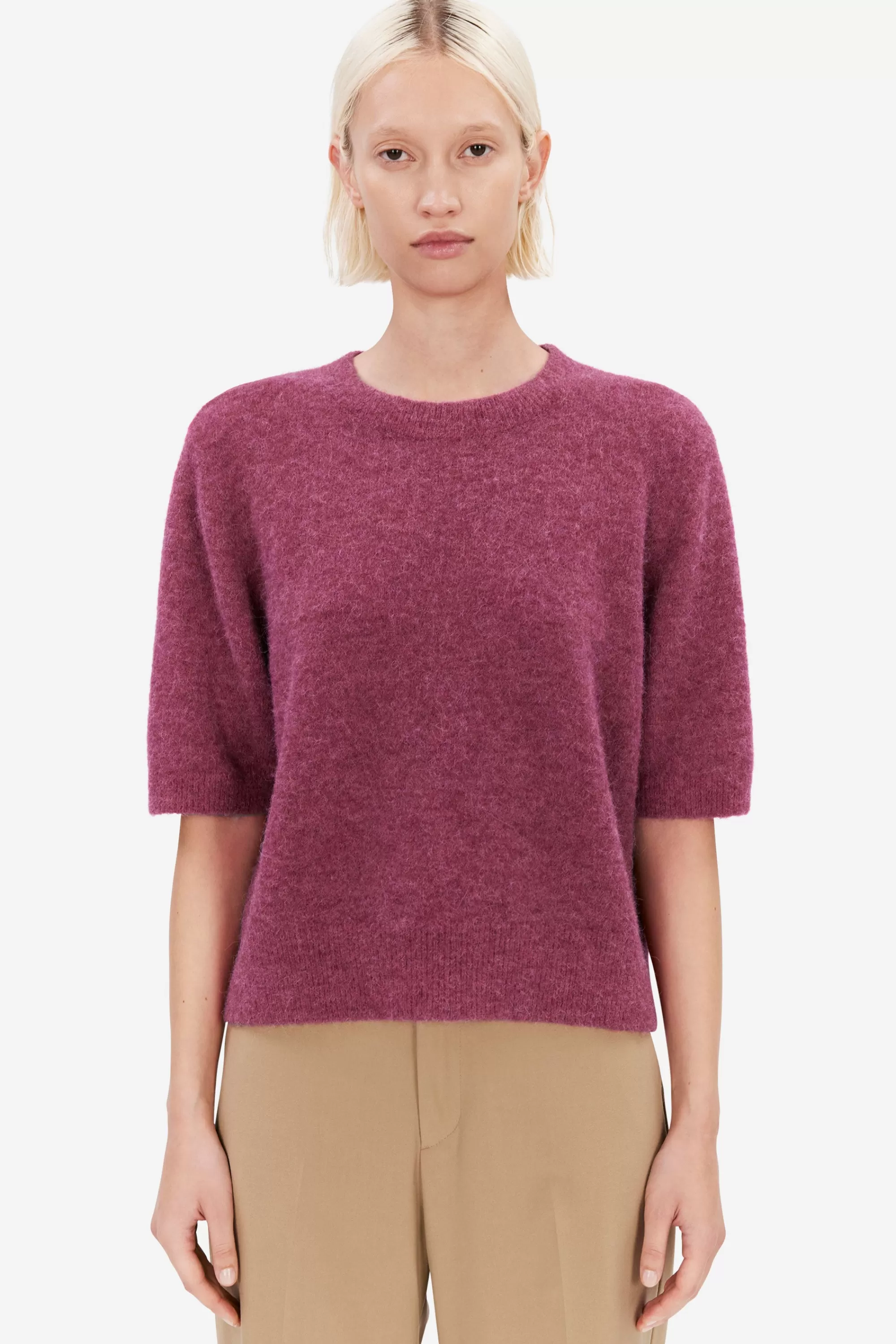 tavia_blush_5.webp Store Tavia Stickat