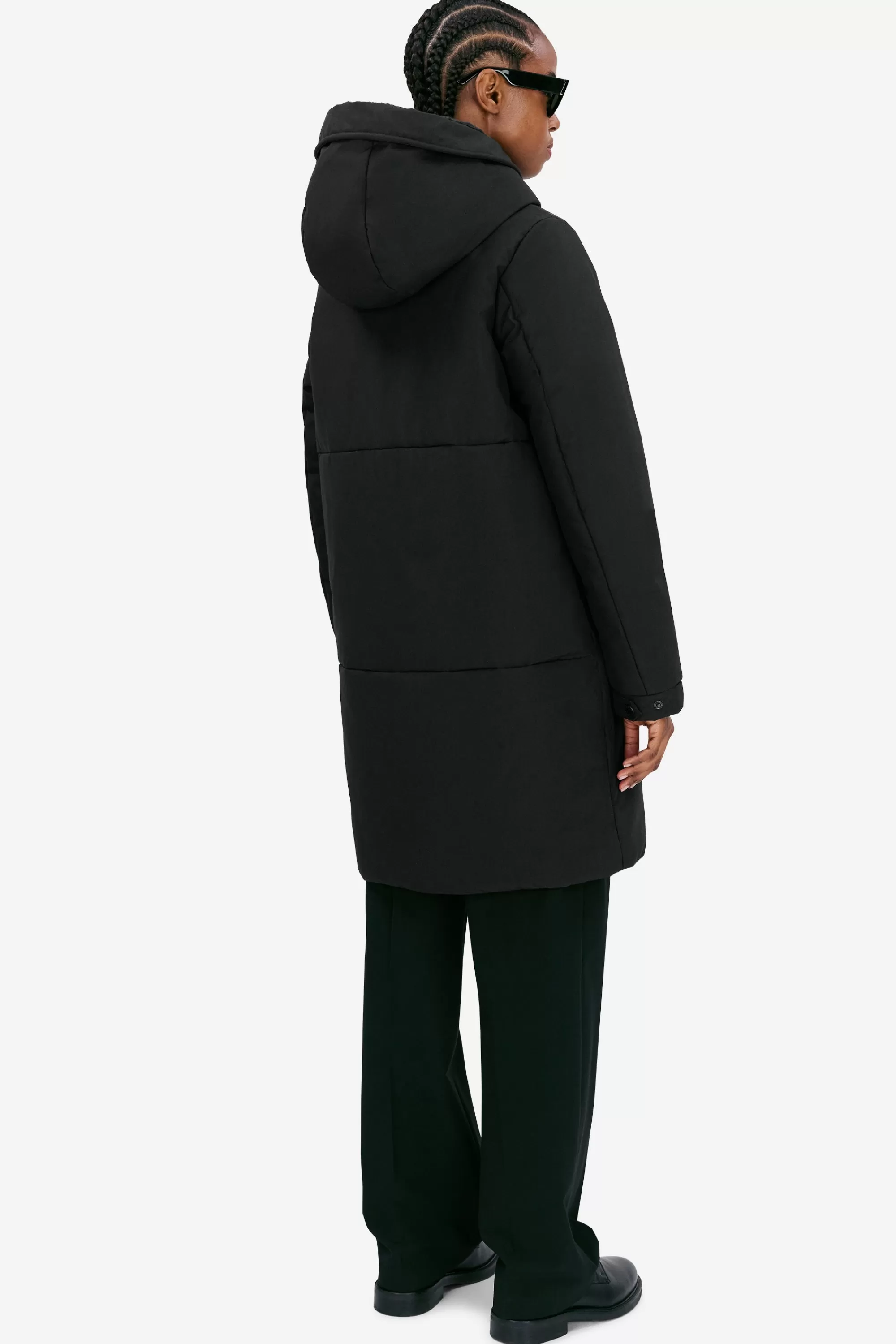 tiril_black_6.webp Outlet Tiril Jackor