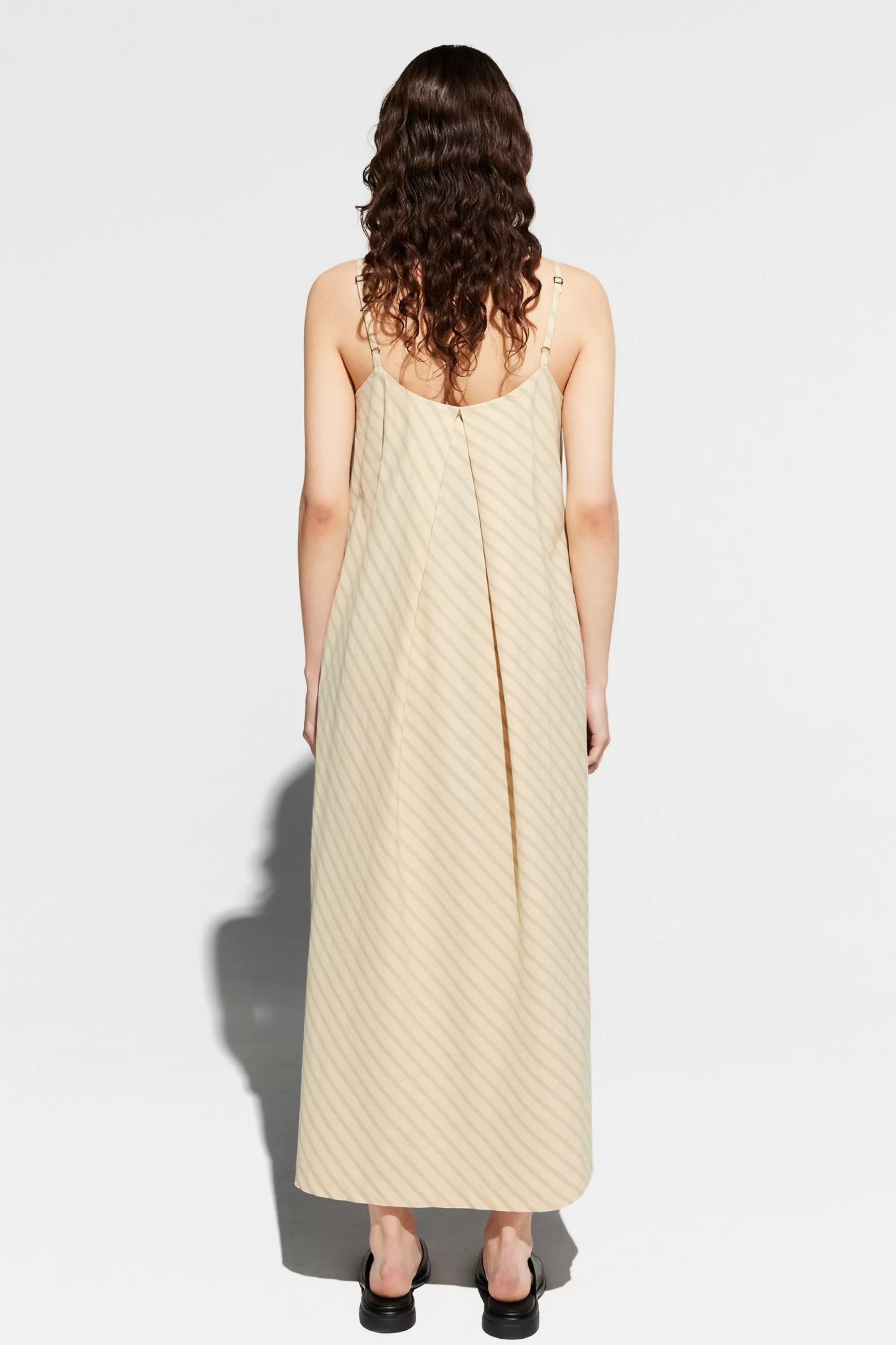 yvette_sand_stripe_3.webp Best Yvette sand stripe Klänningar